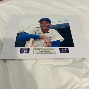 Chicago Cubs Ernie banks autographed 8x10 photo matted